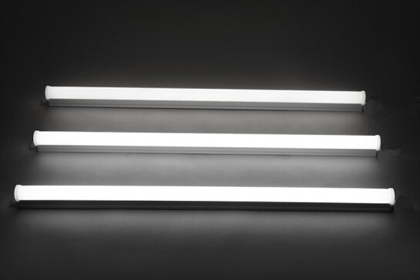 标准光源D65和F11测色效果有什么不同？