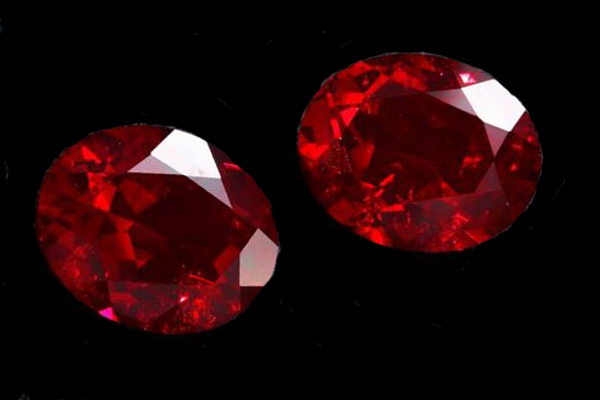 标准光源箱为红宝石颜色评定提供稳定光源