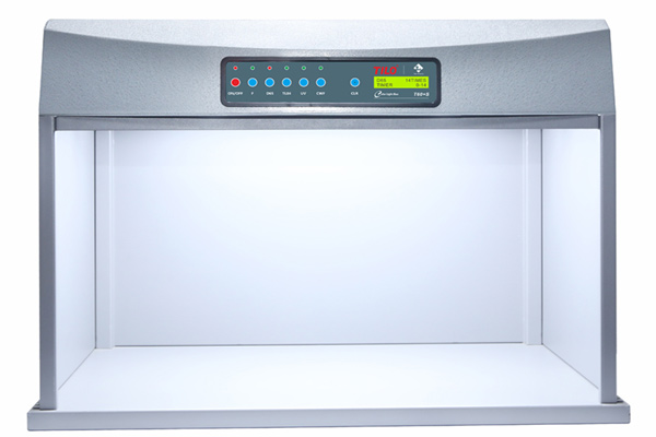 三恩时LEDD65灯管品质怎么样？从显色指数、色品指数、光谱比较